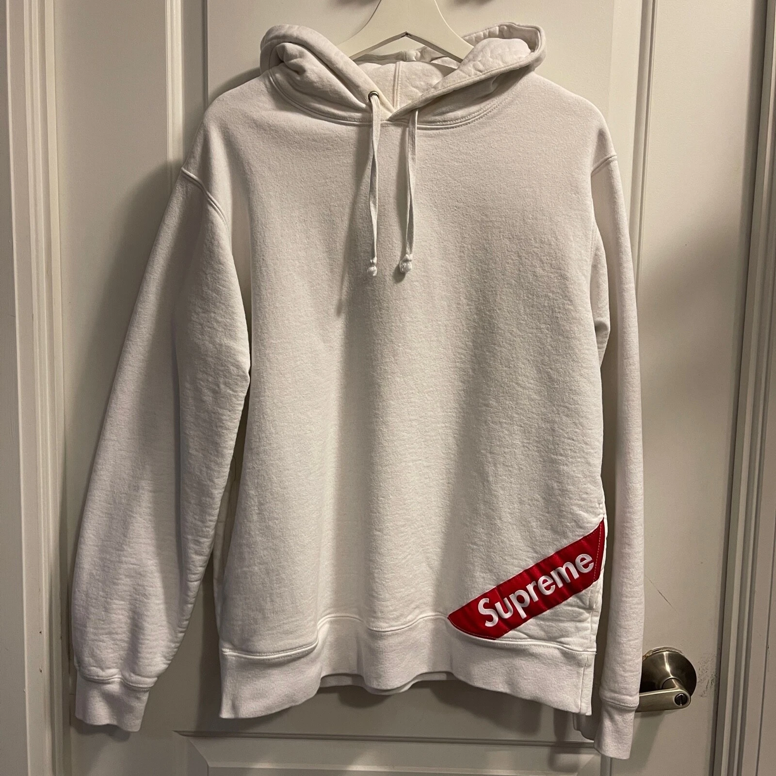 Supreme white Corner Label Hooded Sweatshirt hoodie men’s size medium Supreme