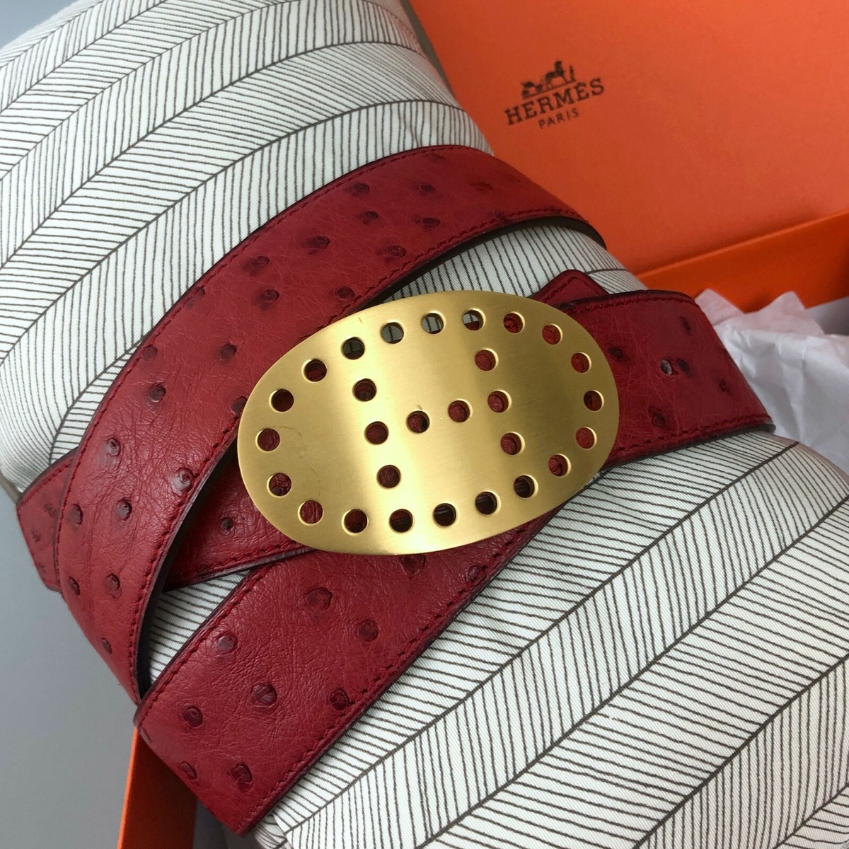 RARE Hermes H Evelyne Logo Gold Buckle Unisex Red OSTRICH 
