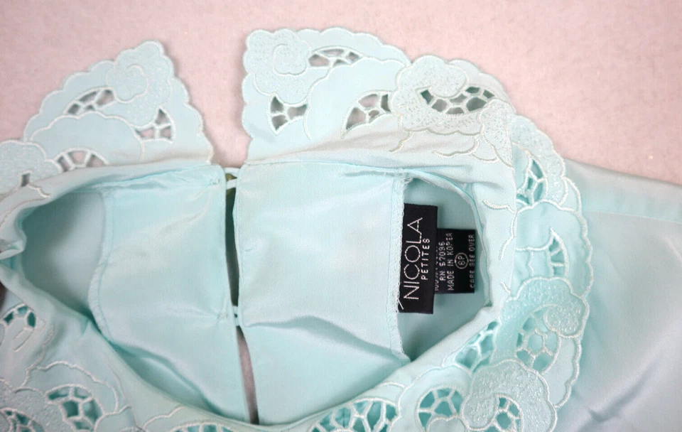 Blusa Nicola Vintage Para Mujer Talla 6P Verde Menta Plisada Sedosa Cuello Encaje Frontal Foto 3 de 4