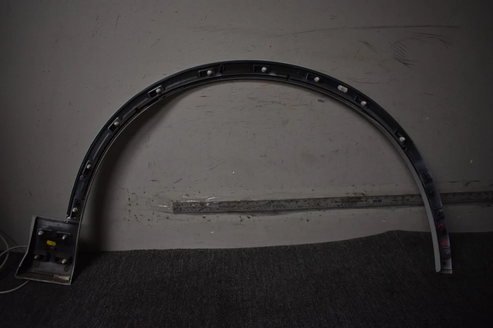 AUDI FENDER FLARE FACTORY OEM Foto 4 de 4