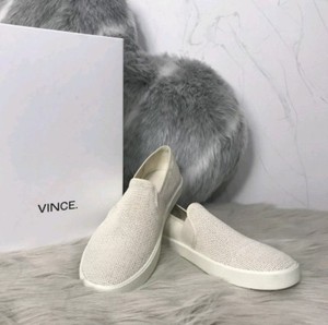 vince preston slip on sneaker