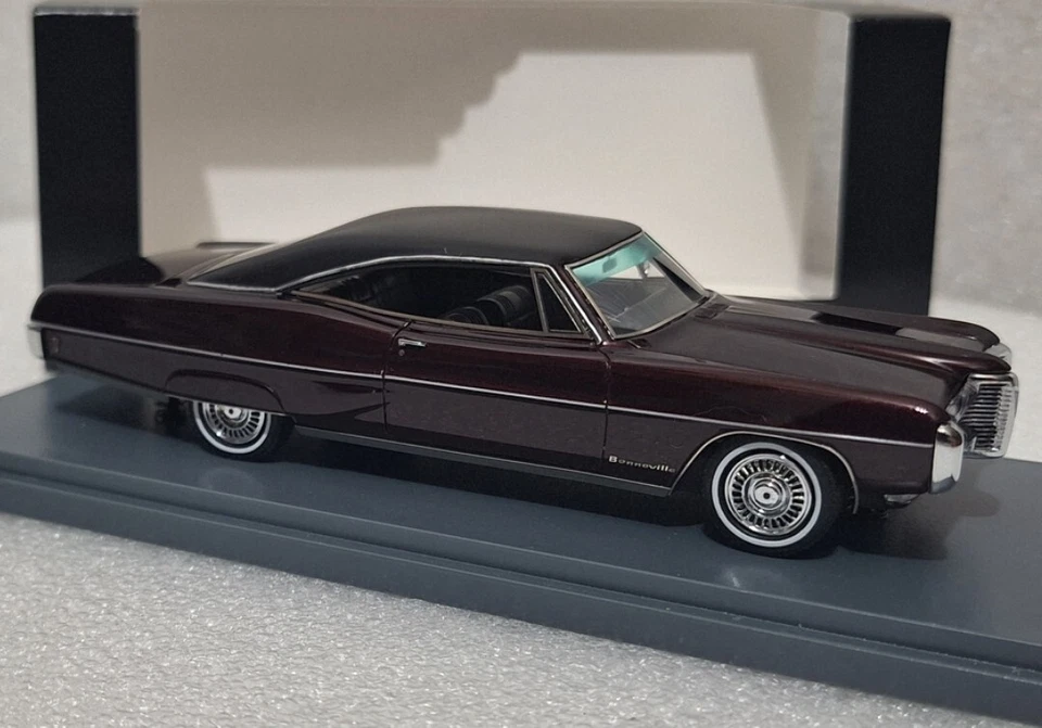 Pontiac Bonneville HT Coupe 1968 Bordeaux Met Black 1:43 Neo 45810 SUPER RARE!! - Image 3 of 4