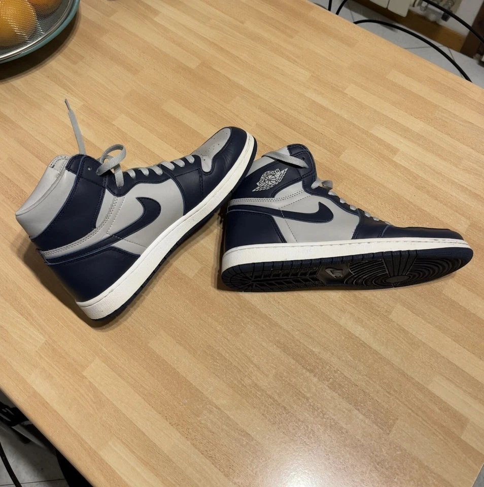 Nike Air Jordan 1 Retro High '85 OG, foto 3 di 5