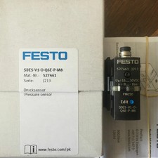 Festo SDE5-V1-O-Q6E-P-M8 527461 1Pcs New Pressure Switch