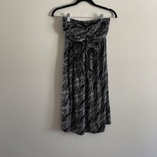 Express Women SZ XS Black w/Silver Wavy Stripes Strapless Halter Dress NWT