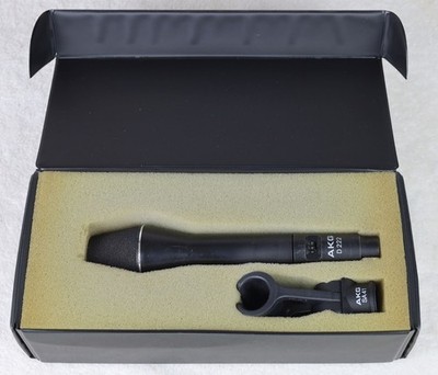 AKG D222EB Cardioid 2-Way Dynamic Mic, Works Great, Amazing Mic #2/2