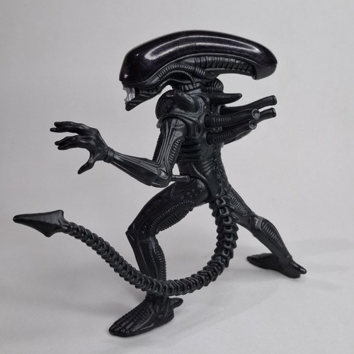 Aliens Vs Predator Warrior Alien Actionfigur Kenner 1993 Vintage (B) - Bild 3 von 7