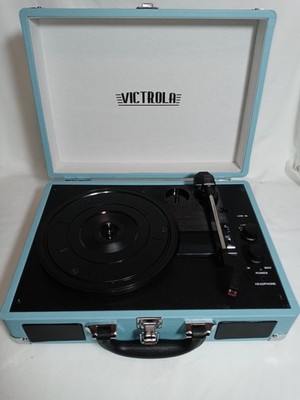 EUC Baby Blue VICTROLA Journey Bluetooth PORTABLE RECORD PLAYER Built-in Speaker