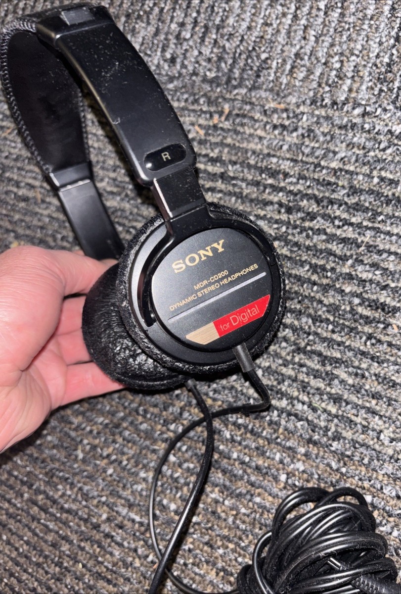 希少　日本製　SONY MDR-CD200有線ヘッドホン Sony MDR-CD200 Studio Monitor Stereo Headphones Made in Japan