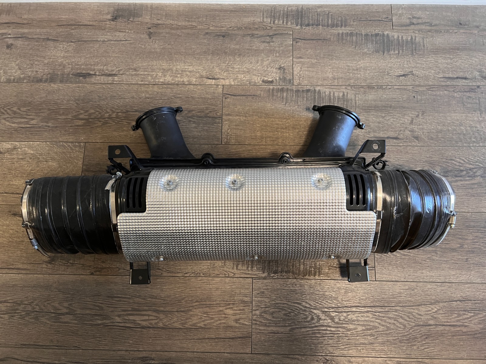 FERRARI 488 GTB PISTA SPIDER AIR INTAKE BOX COVER OEM 315204 343410