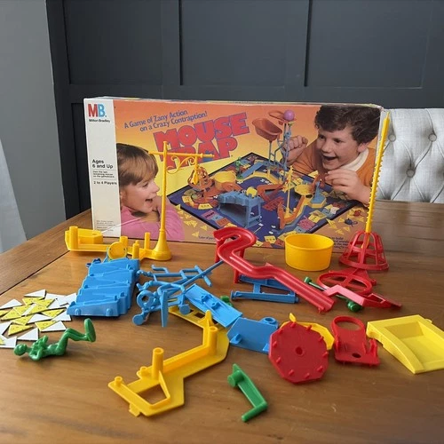 VINTAGE Mouse Trap Milton Bradley 1986 Classic Board Game Kids Family