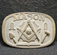 WG05102 AMAZING VINTAGE 1986 **MASON** FREE MASON ORGANIZATION BRASS BELT BUCKLE