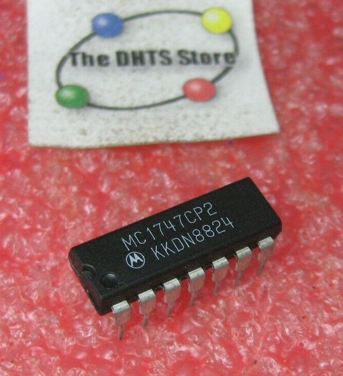 MC1747CP2 Motorola Dual Op-Amp IC Plastic MC1747 747 - NOS Qty 1