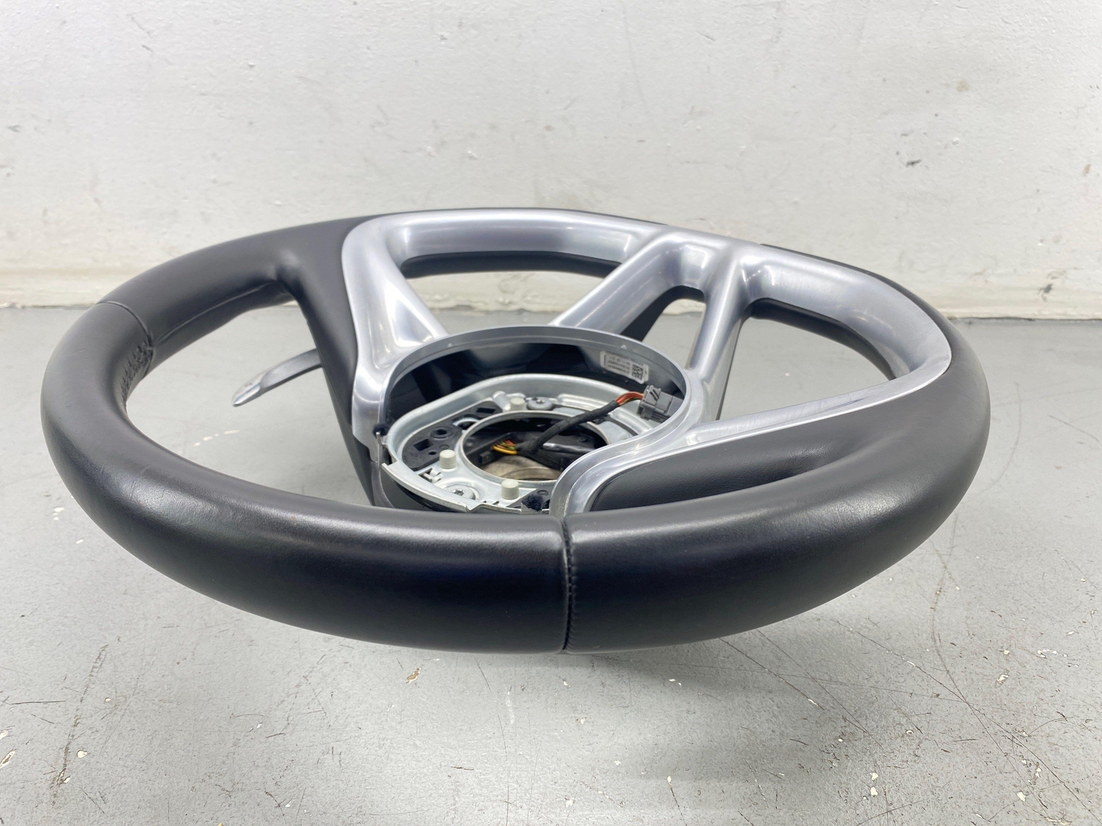 2020-2023 MCLAREN GT BLACK STEERING WHEEL W/PADDLE SHIFTERS 22NA991GP OEM 2021