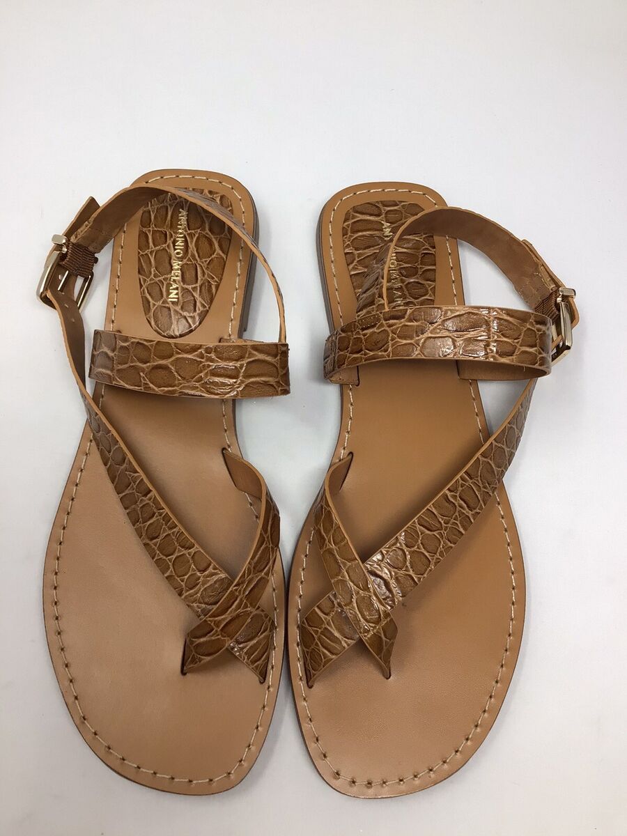 Antonio Melani Women's Flat Sandals “Macomb”
