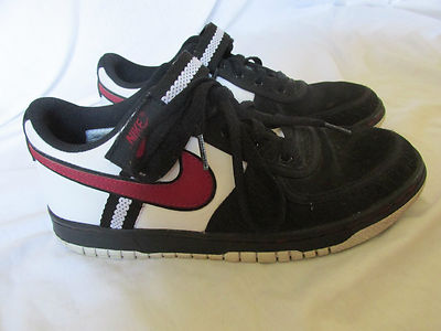 vandal low nike shoes
