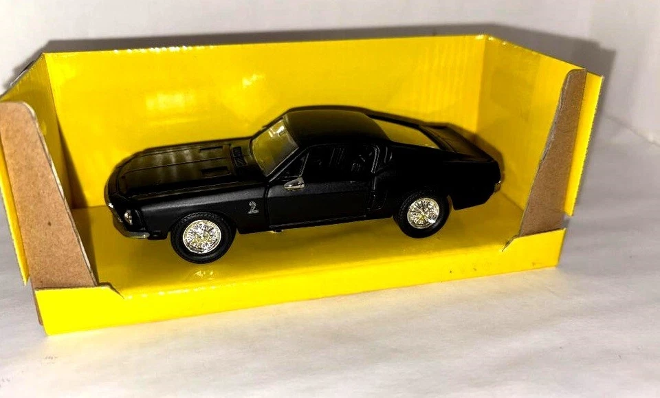1968 Ford Mustang Shelby GT500 KR матовый черный 1/43 литой автомобиль от Road Signature - Изображение 2 из 3