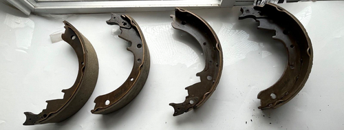ACDelco 17242R Riveted Drum Brake Shoe Rear Front Set GM 18029594 New Old Stock - Picture 1 of 2
