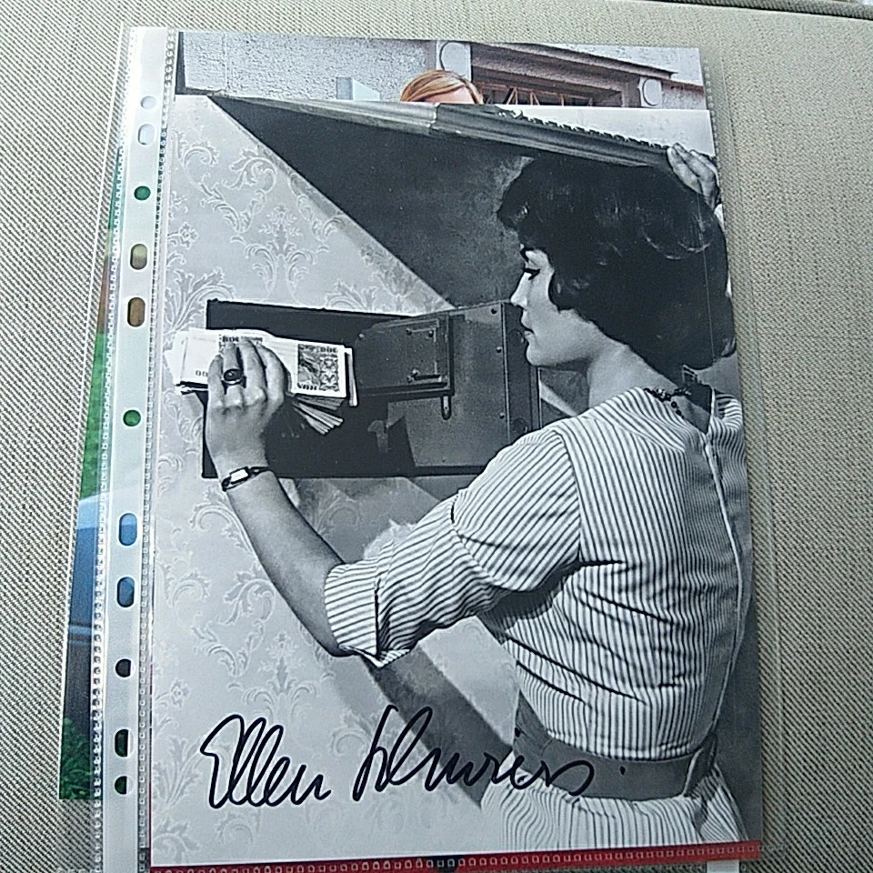 JELLA, Max und GIZEM EMRE , original signed Photo in 20x27 cm (StpL) CHANTAL - Bild 3 von 4