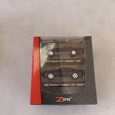 GREENLIGHT Camaro Z28 2-pack 1970 & 2006 Concept