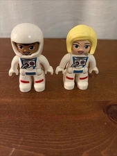 Lego Duplo Astronaut Minifigure Figure Set - From Set 10944 - 2 Figures