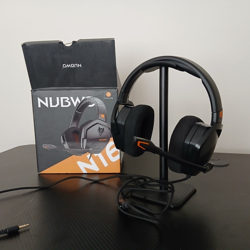 NUBWO N16 Gaming Headset for Xbox, PlayStation, PC - over ear headphones and mic