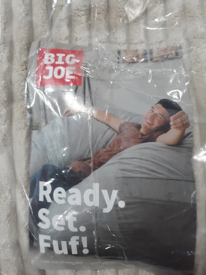 Cubierta Big Joe Fuf XXL Vainilla Latte con cable de felpa cubierta de silla de repuesto Foto 2 de 4