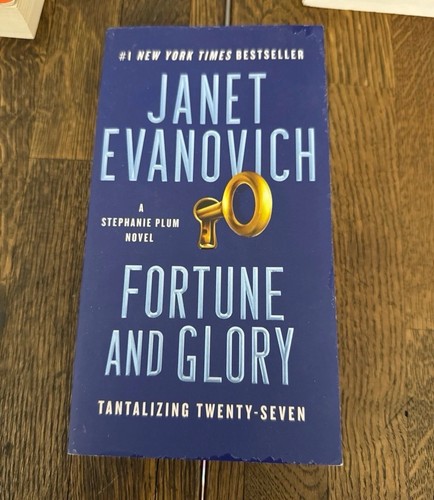 Janet Evanovich Book Bundle 27, 28, 29