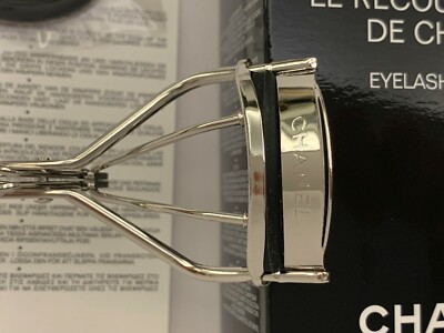 LE RECOURBE CILS DE CHANEL EYELASH CURLER | eBay