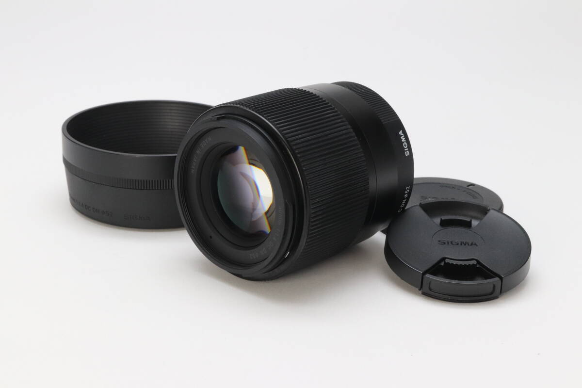 SIGMA 30mm F1.4 DC DN Micro Four Thirds Initial defect SIGMA 30mm F1.4 DC DN Micro Four Thirds Initial defect