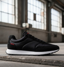 Image of Hugo Boss Icelin Runn Trainers Black All Sizes Signature Logo RRP £199 HBIRBRW