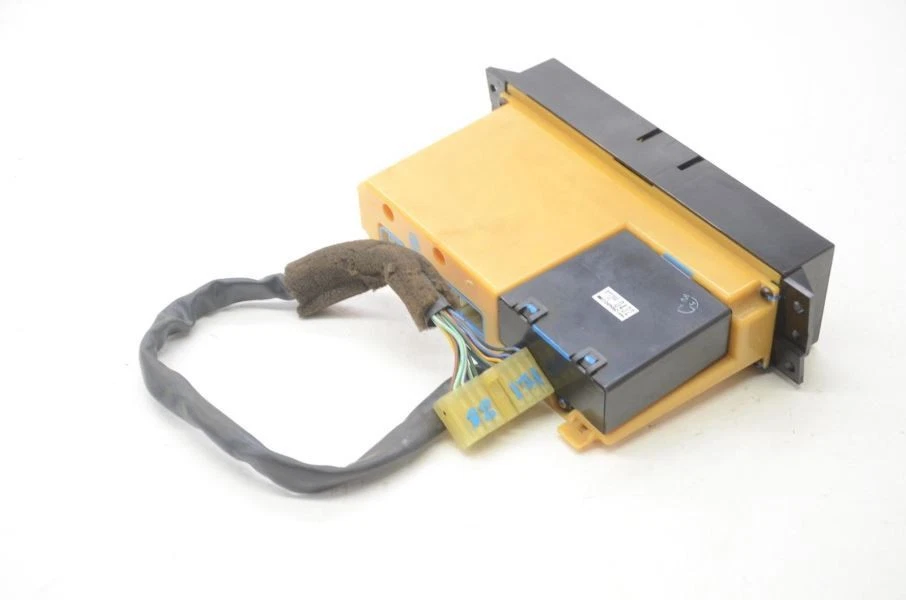 Mazda RX7 FC 1986-1988 control de temperatura de calefacción y aire acondicionado 0772000432 Foto 3 de 4