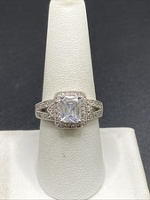 Designer Sterling Silver Clear Stone Cocktail Ring - Size 8 3/4