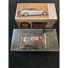 Schuco 1:43 - 80429423110 - BMW 328i E46 Dealer Car