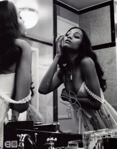 Zoe Saldana Signed | eBay