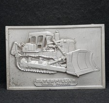 WF05173 *NOS* COOL VINTAGE 1975 ***CATTERPILLAR QUALITY PRODUCTS*** BELT BUCKLE