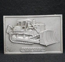 WF05173 *NOS* COOL VINTAGE 1975 ***CATTERPILLAR QUALITY PRODUCTS*** BELT BUCKLE