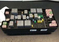 2007-2008 Ford Mustang Engine Fuse Box Assembly Oem Tested With Warranty
