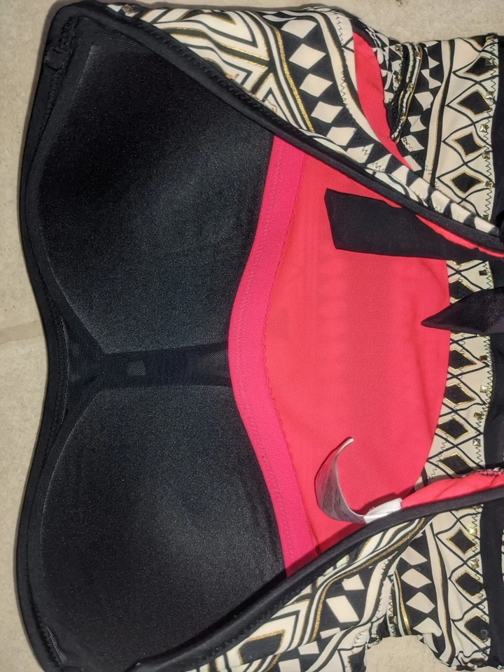 Traje de baño Jessica Simpson para mujer de una pieza talla L negro blanco dorado con tachuelas tiras Foto 4 de 4