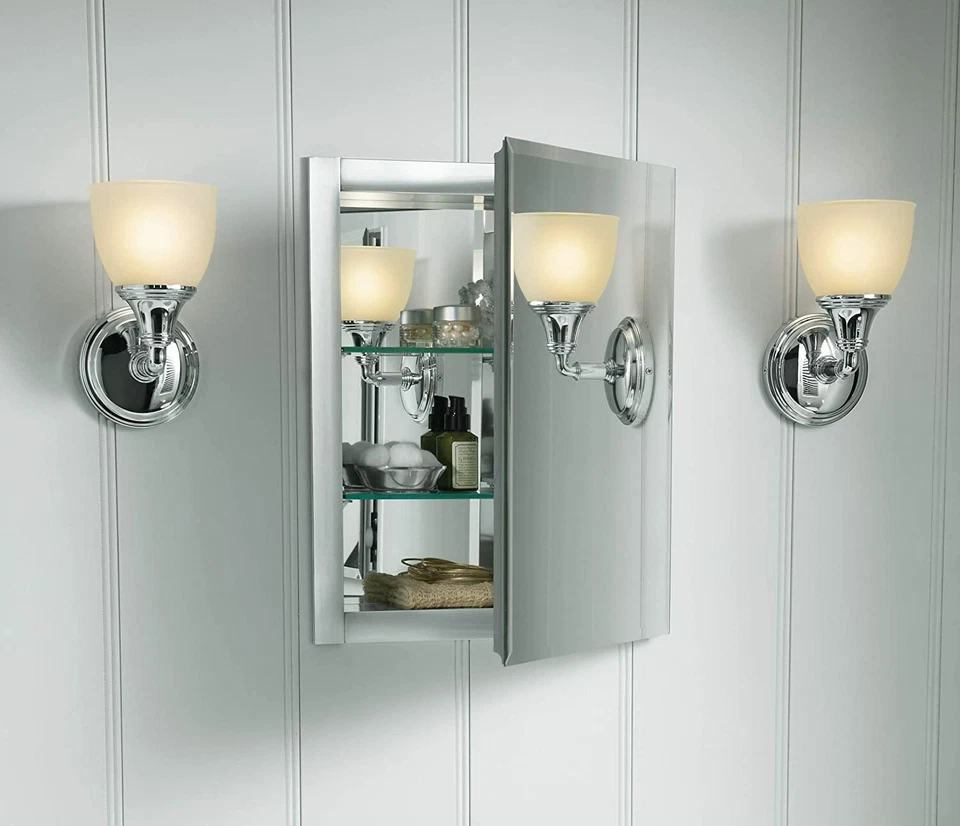 Mueble de baño Kohler instalación empotrada espejo aluminio sin marco Foto 4 de 4