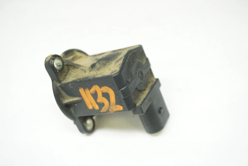 Válvula desviadora turbo Volkswagen GTI Passat CC Jetta 06H145710C Foto 3 de 3