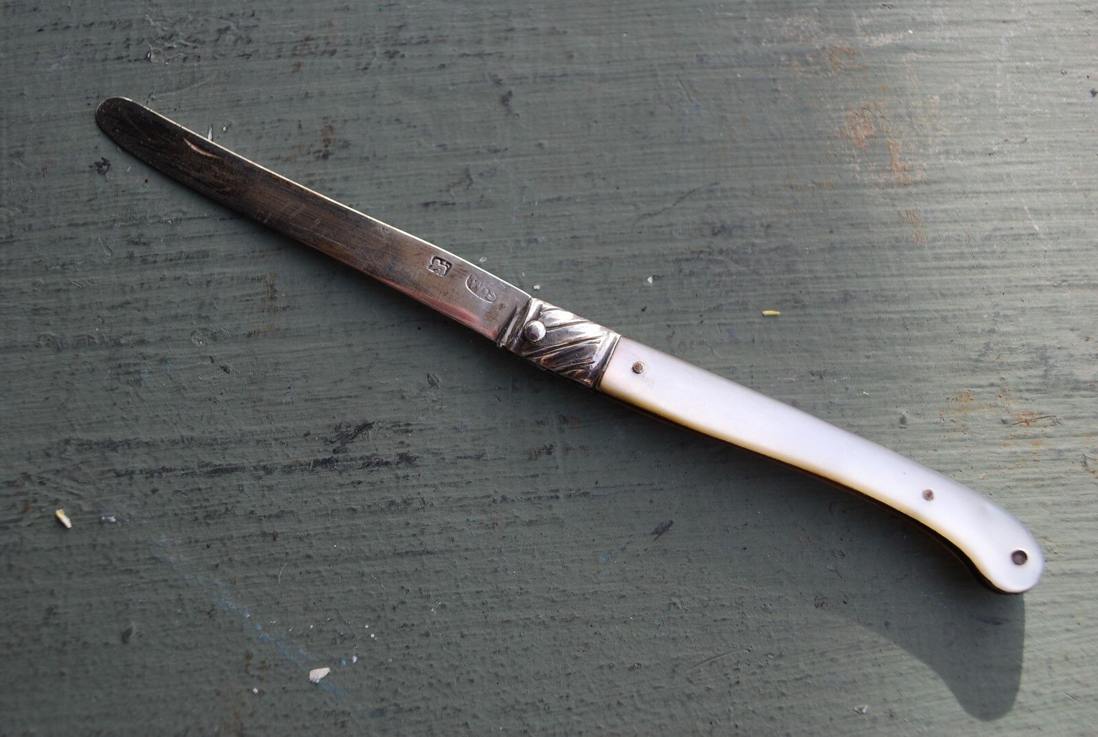 EARLY 19TH CENTURY GEORGIAN STERLING PEARL FRUIT KNIFE #4 WS