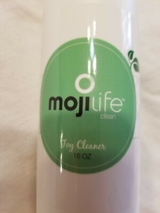 Mojo Life Toy Cleaner 16 Ounces No Rinse spray bottle
