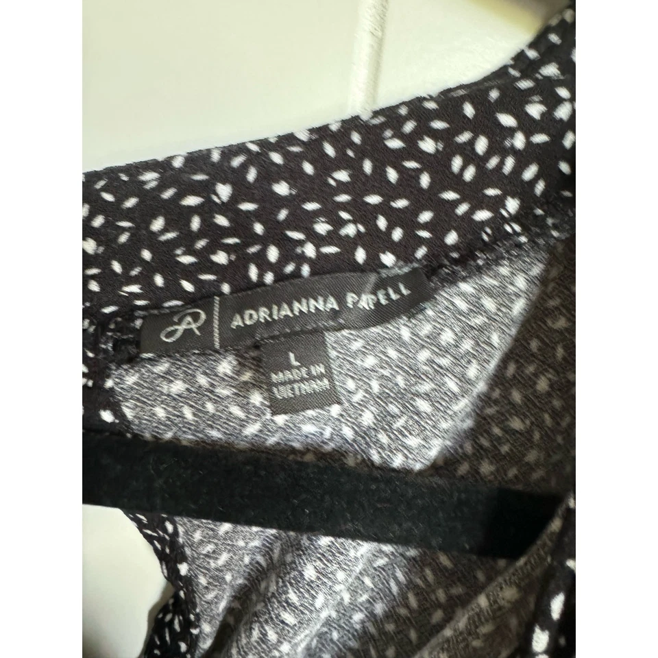 Mameluco para mujer Adrianna Papell talla L negro blanco pantalones con volantes sin mangas Foto 4 de 4