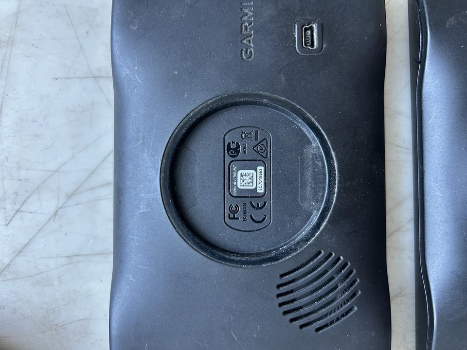 Garmin Nuvi 2597 lmt 5-Inch Bluetooth Portable Vehicle Gps with Garmin GpsHolder - Image 3 of 4