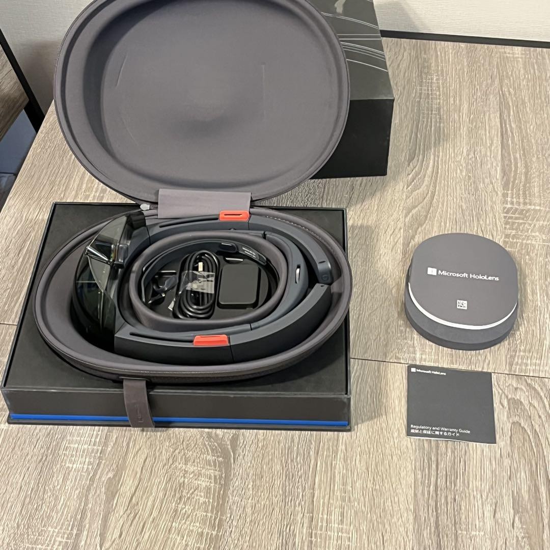 Microsoft HoloLens 1688 M6P-00009 Gray VR 3D Head-Mounted Display