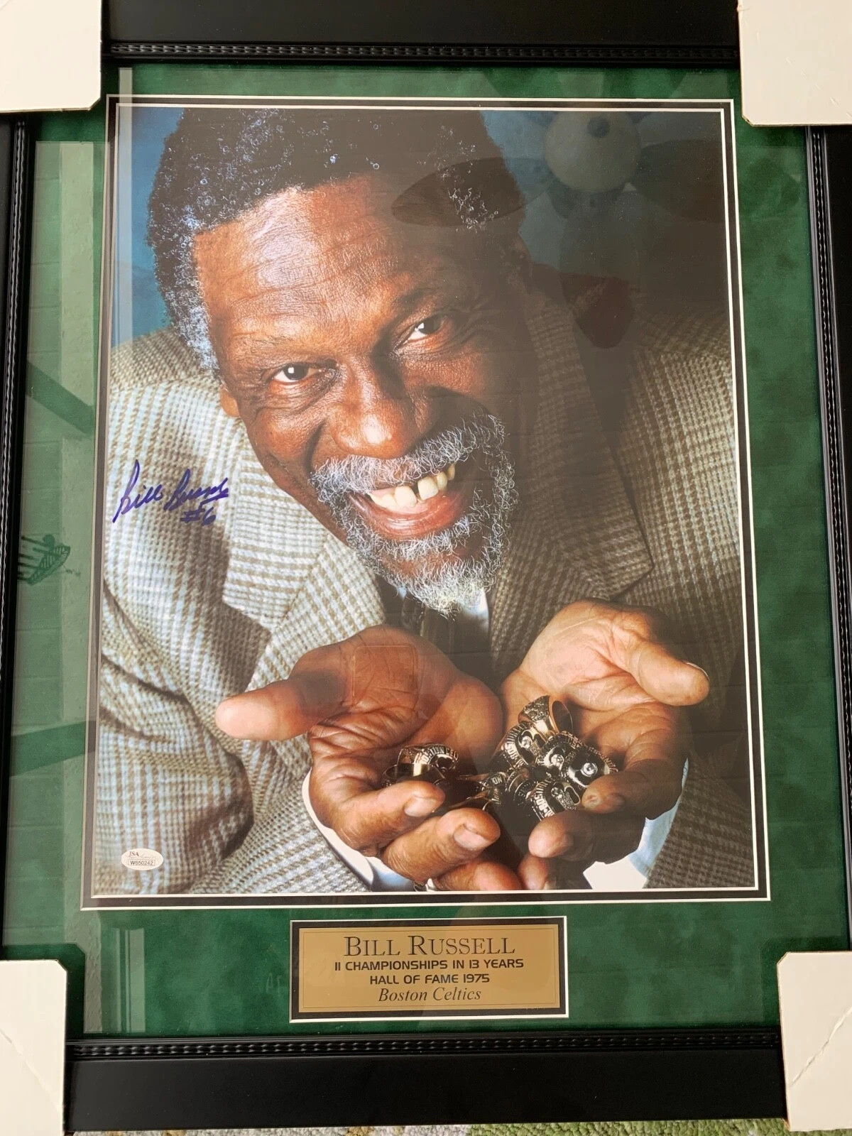Bill Russell Autographed Signed Boston Celtics 16 x 20 photo JSA COA framed NEW 