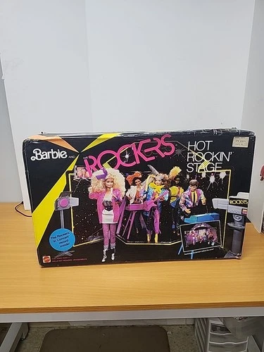 Vintage 1985 Barbie and the Rockers Hot Rockin'Stage Playset Mattel #1144 Sealed
