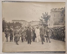 Foto Caserma Grande di Trieste, con Generale Carlo Sanna, anno 1922