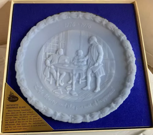 Fenton 1976 Antique Powder Blue Bicentennial Glass Plate Original Box Number 2